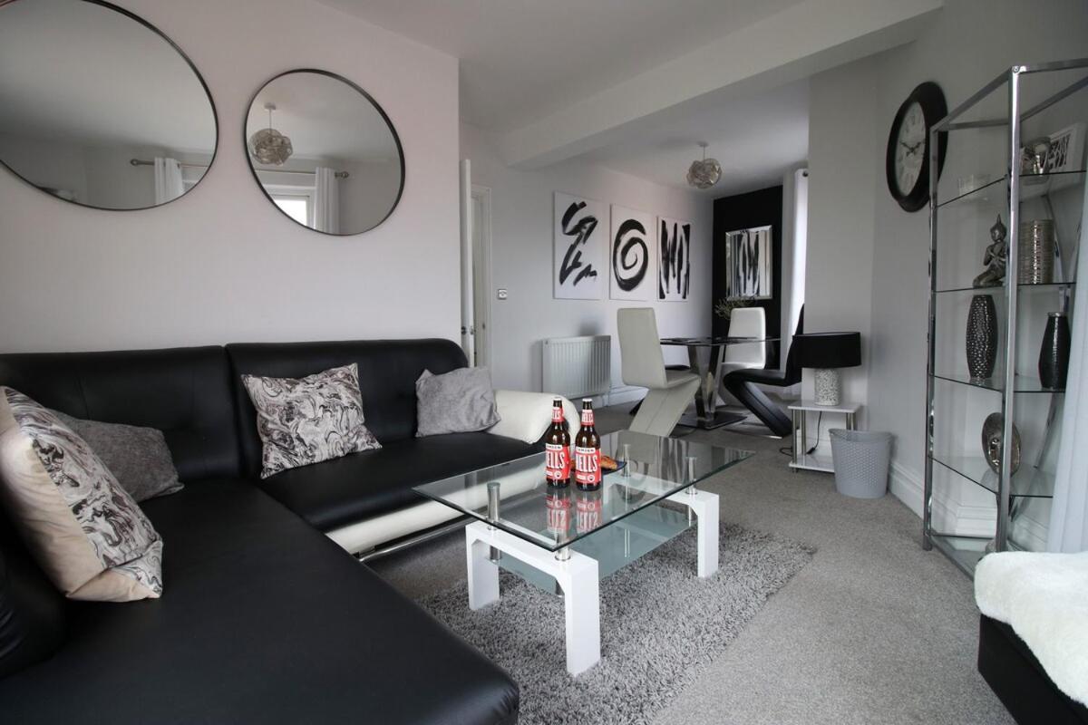 Appartement Stunning Sea Views - Barry'S Retreat By Ty Sa Extérieur photo